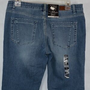 Mid Rise Mia SZ 10 Jeans NWT